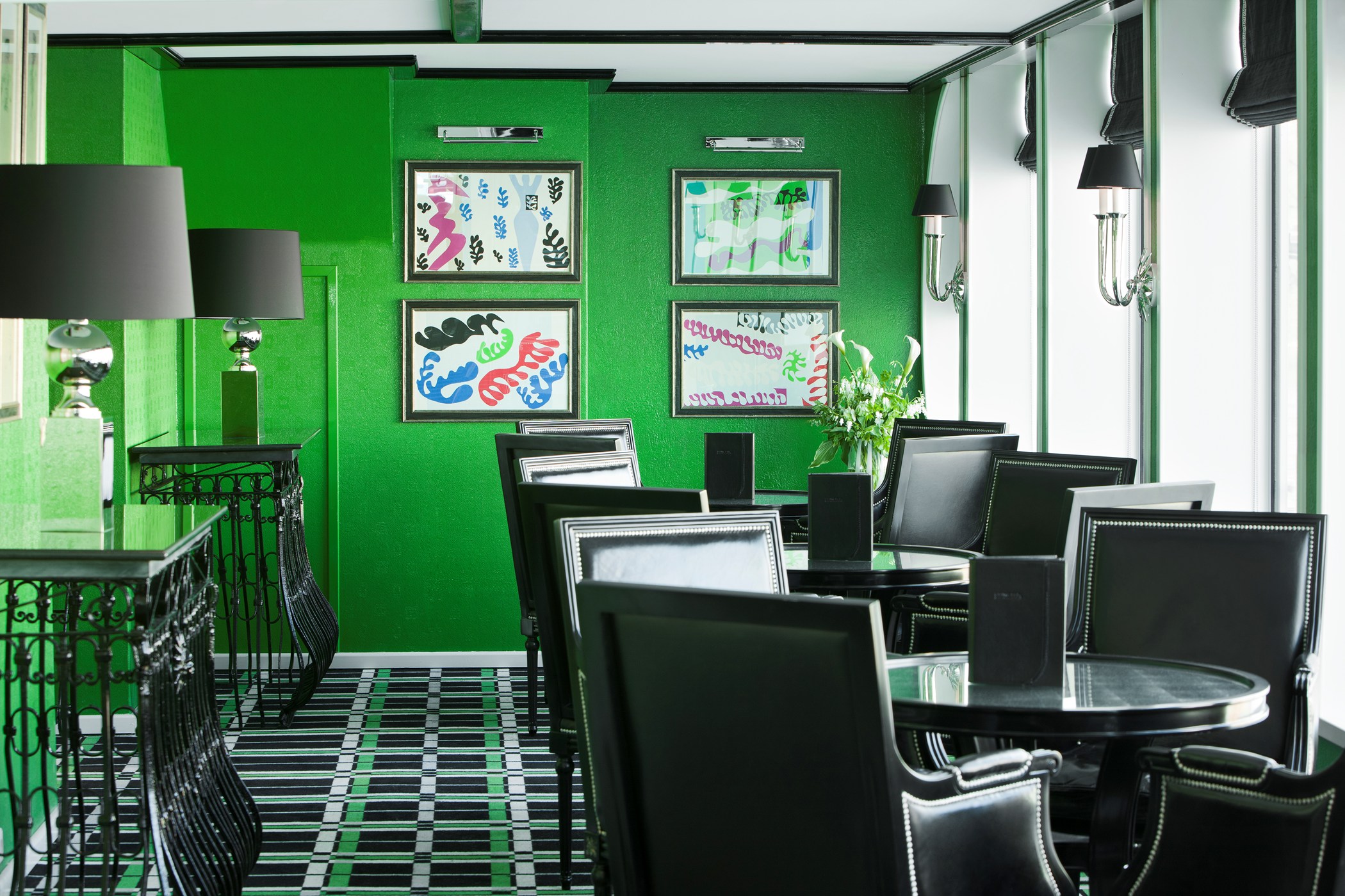 UNIWORLD Boutique River Cruises River Princess Interior Main Lounge 2.jpg